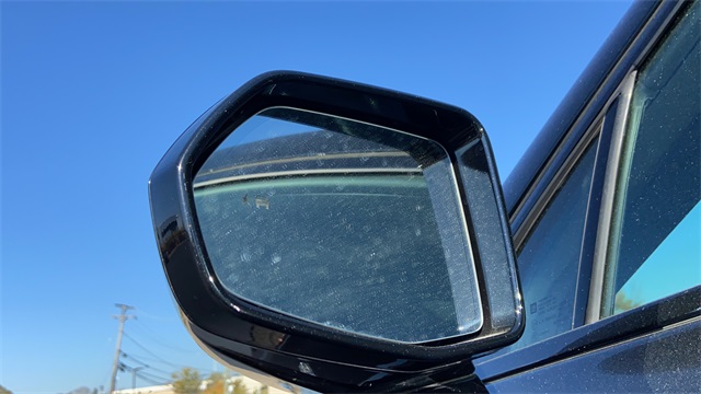 Used 2019 Black Cadillac Sport image 6