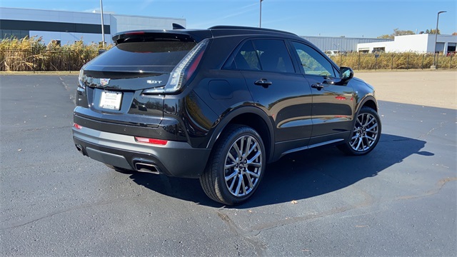 Used 2019 Black Cadillac Sport image 2