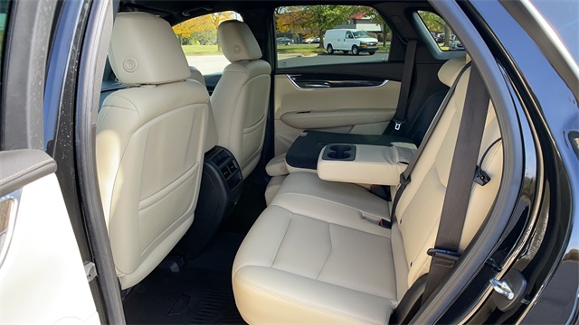 Used 2018 Black Cadillac Base image 39