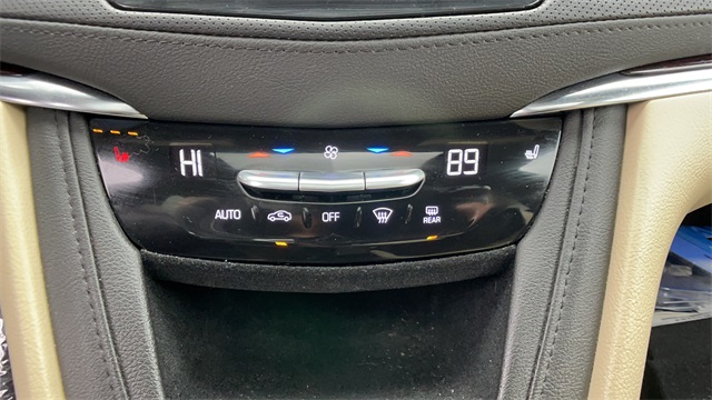 Used 2019 Gray Cadillac Luxury image 33