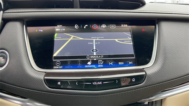 Used 2019 Gray Cadillac Luxury image 26