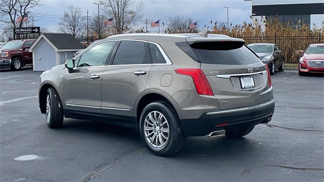 Used 2019 Gray Cadillac Luxury image 4