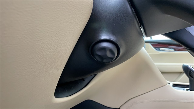 Used 2019 Gray Cadillac Luxury image 16