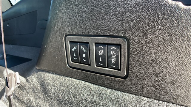 Used 2020 Black Cadillac Premium Luxury image 47
