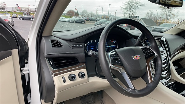 Used 2018 White Cadillac Luxury image 14