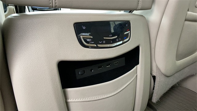 Used 2018 White Cadillac Luxury image 43