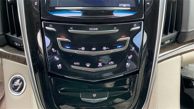 Used 2018 White Cadillac Luxury image 32