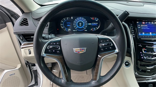 Used 2018 White Cadillac Luxury image 17