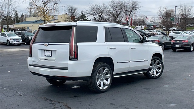 Used 2018 White Cadillac Luxury image 3