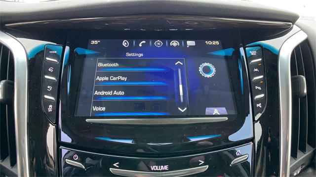 Used 2018 White Cadillac Luxury image 29