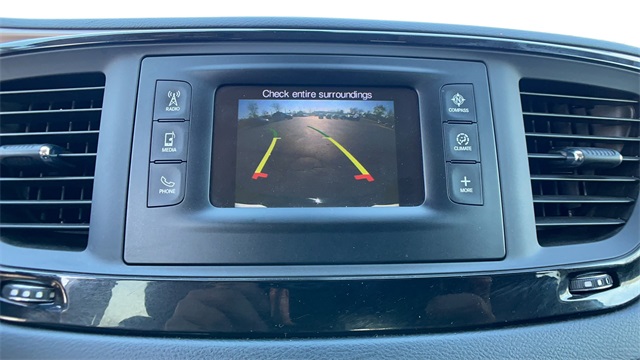 Used 2017 Black Chrysler Touring L image 27