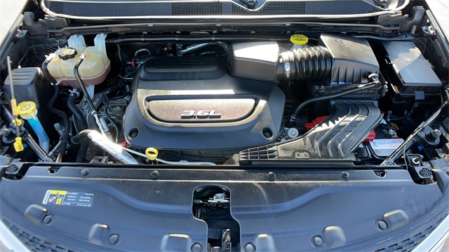 Used 2017 Black Chrysler Touring L image 50