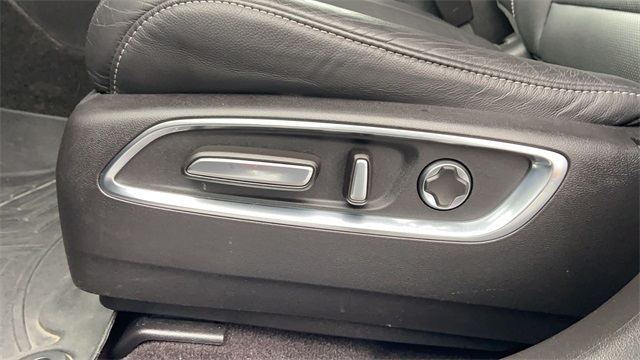 Used 2020 Black Acura Technology image 11