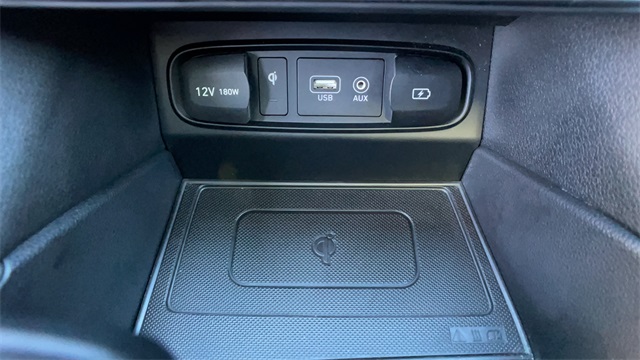 Used 2019 Black Hyundai Ultimate 2.4 image 29