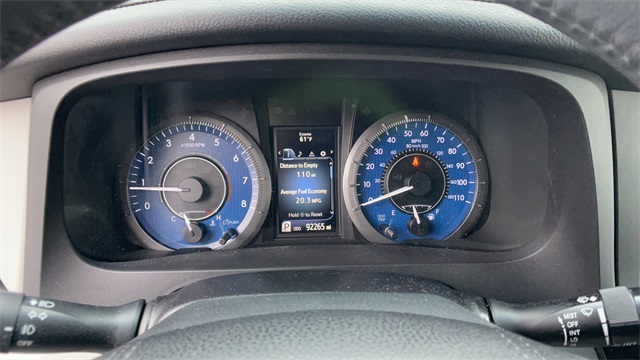 Used 2015 Blue Toyota XLE image 17