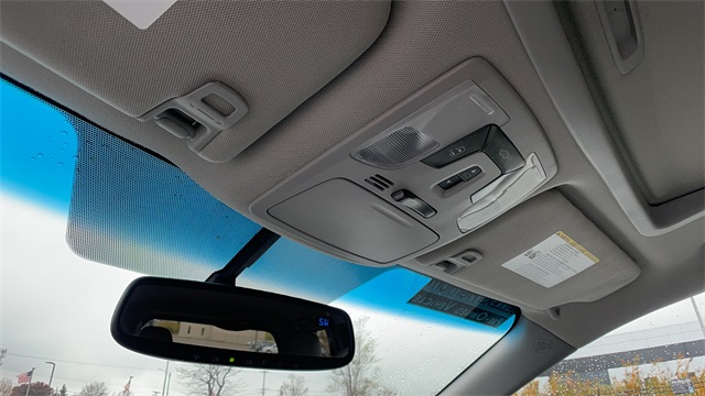 Used 2015 Blue Toyota XLE image 29