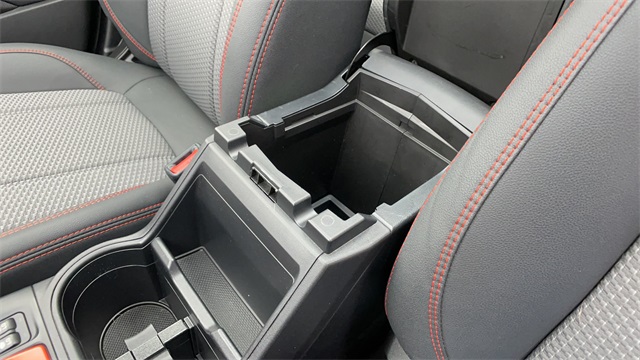 Used 2020 Silver Subaru Sport image 32