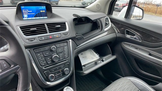 Used 2016 Silver Buick Base image 18