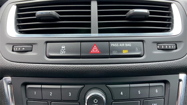 Used 2016 Silver Buick Base image 23