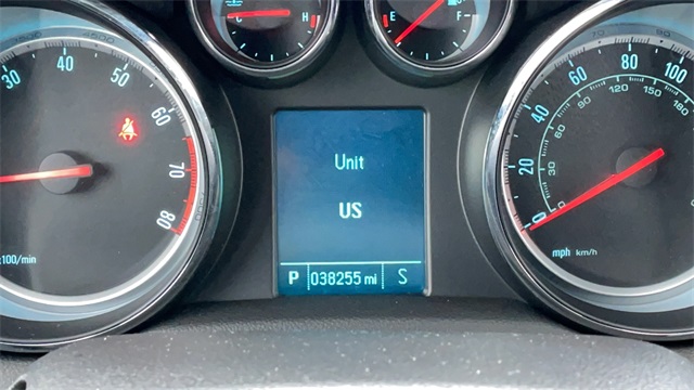 Used 2016 Silver Buick Base image 17
