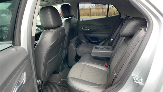 Used 2016 Silver Buick Base image 33