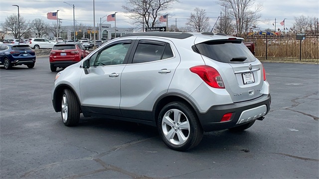 Used 2016 Silver Buick Base image 4