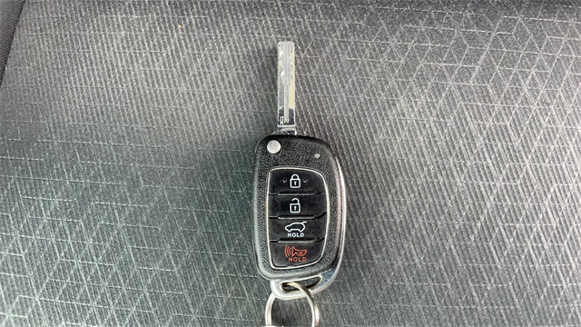 Used 2016 Gray Hyundai SE image 41