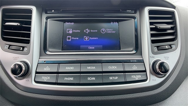 Used 2016 Gray Hyundai SE image 21