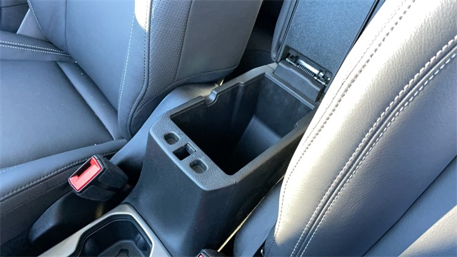 Used 2021 White Jeep Limited image 35