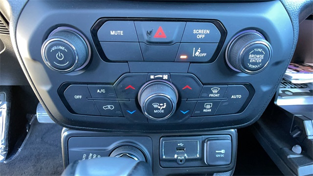 Used 2021 White Jeep Limited image 31