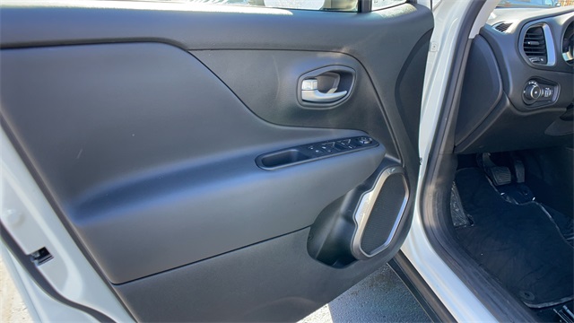 Used 2021 White Jeep Limited image 8