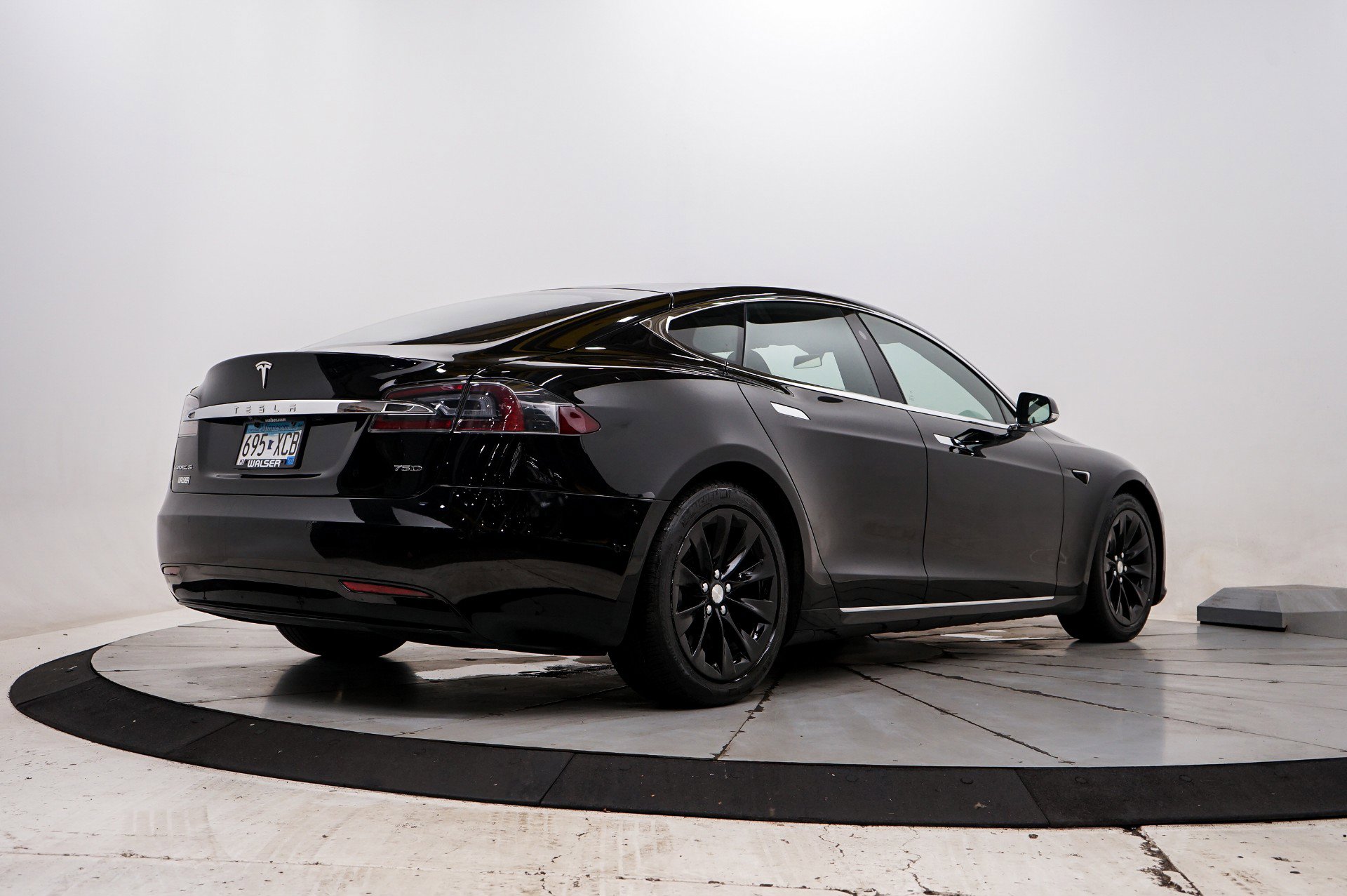 PreOwned 2017 Tesla Model S 75D Awd Hatchback in Burnsville 14BY606P