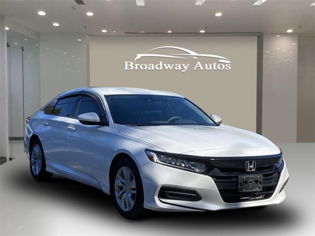 Pre-Owned 2019 Honda Accord LX