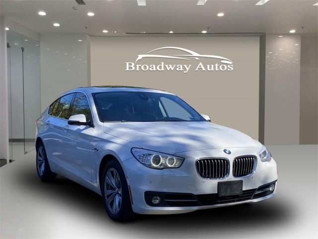 Pre-Owned 2017 BMW 5 Series 535i xDrive Gran Turismo