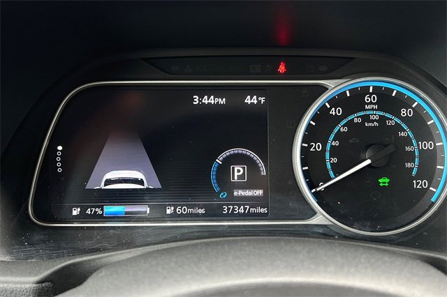 Used 2018 Blue Nissan SL image 36