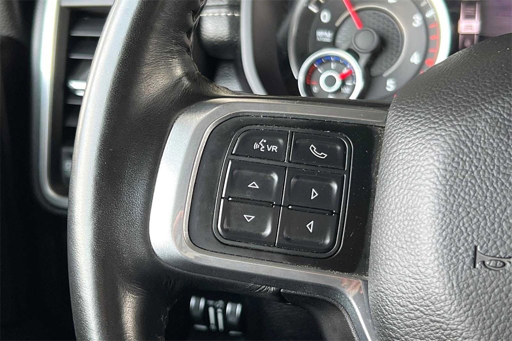 Used 2022 Ram Laramie image 31