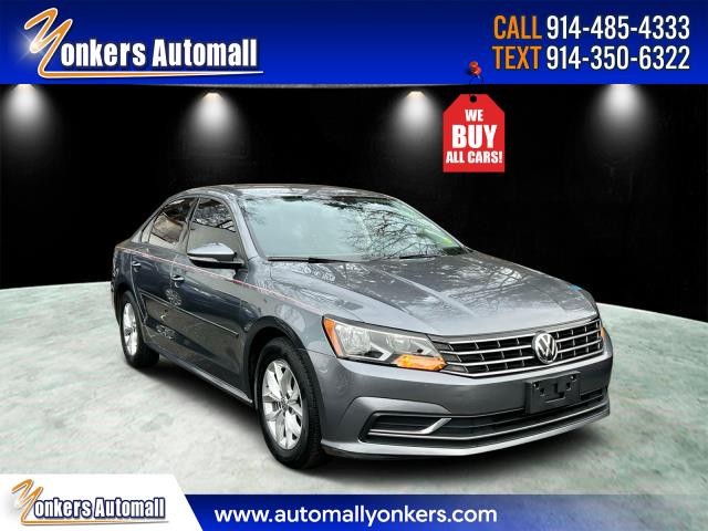 Pre-Owned 2018 Volkswagen Passat 2.0T S Auto