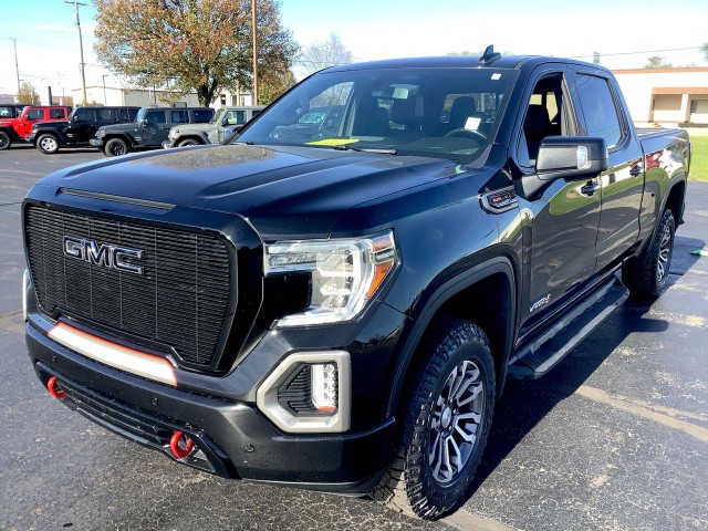 Pre-Owned 2019 GMC Sierra 1500 AT4