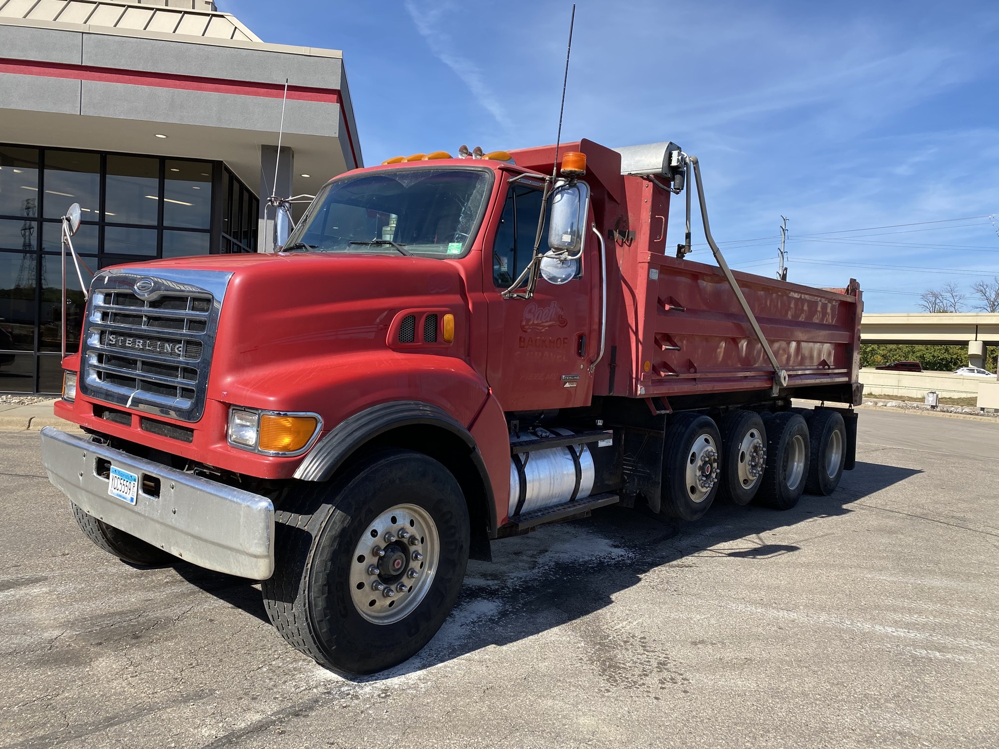Pre-Owned 2004 STERLING L9500 Series in Minneapolis #5U2338 