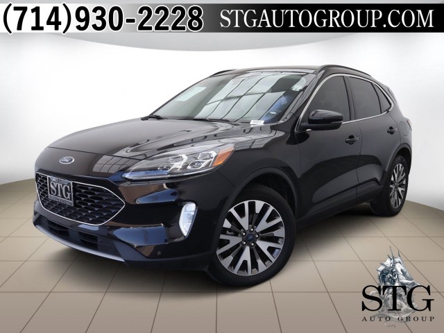 2020 Ford Escape Titanium Hybrid