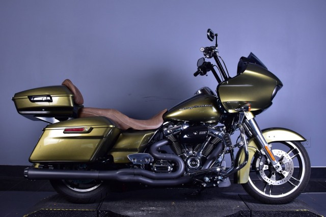 Pre-Owned 2017 Harley-Davidson Road Glide Special FLTRXS