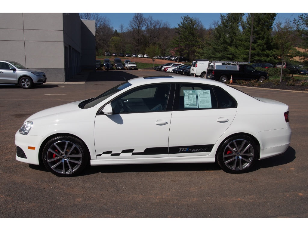 PreOwned 2010 Volkswagen Jetta TDI Cup Edition Sedan in BRIDGEWATER P10738S Bill Vince’s