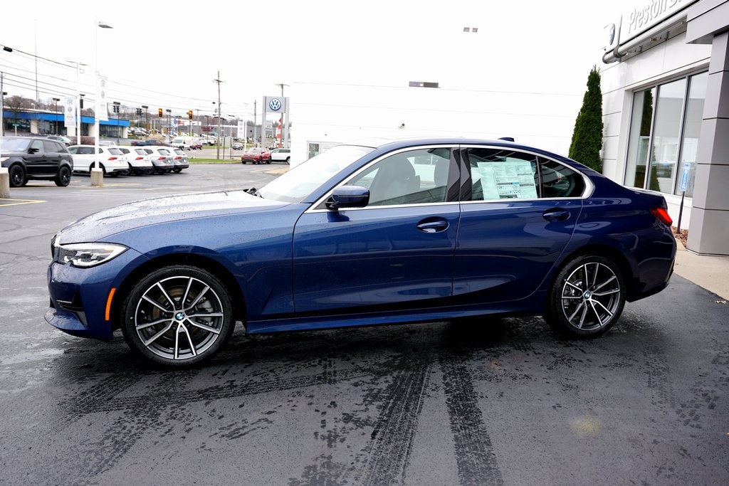 PreOwned 2022 BMW 3 Series 330i xDrive 4D Sedan in Boardman B22064
