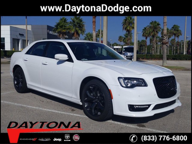 Buy A New Jeep Or Dodge Ram Dealership Near New Smyrna Beach Fl