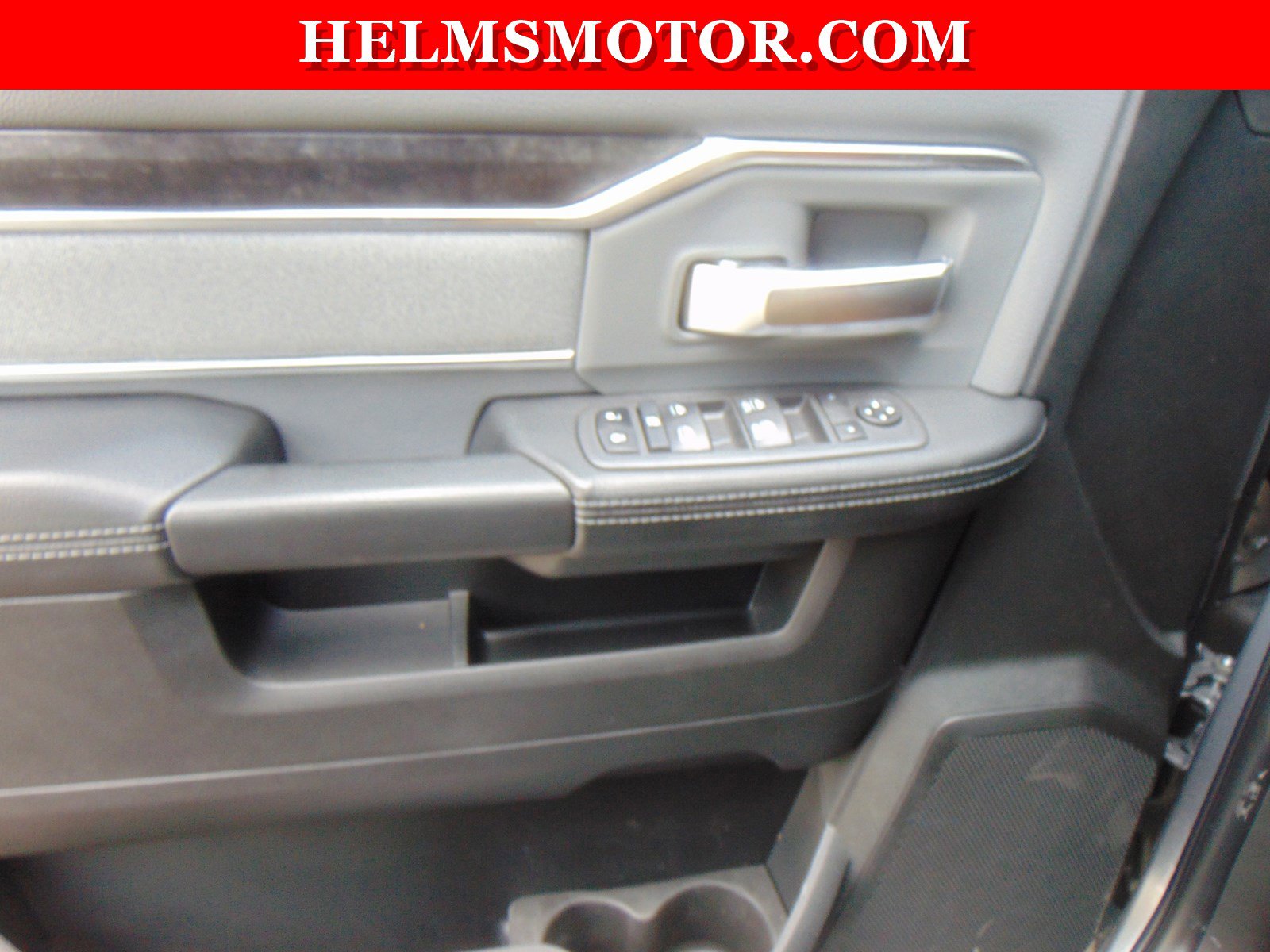 New 2022 Billet Silver Metallic Clearcoat RAM Big Horn image 20