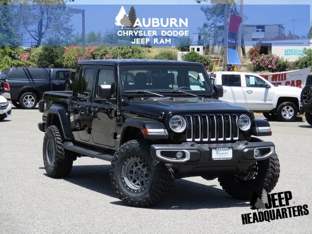 New 2022 Jeep Gladiator Overland