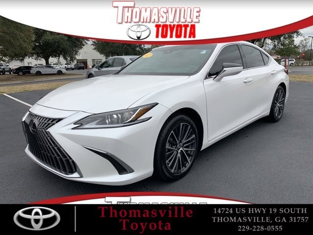 Luxury Vehicles For Less At Thomasville Toyota near Bradfordville, FL