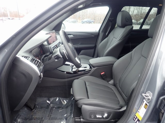 New 2023 Gray Metallic BMW xDrive30i image 34