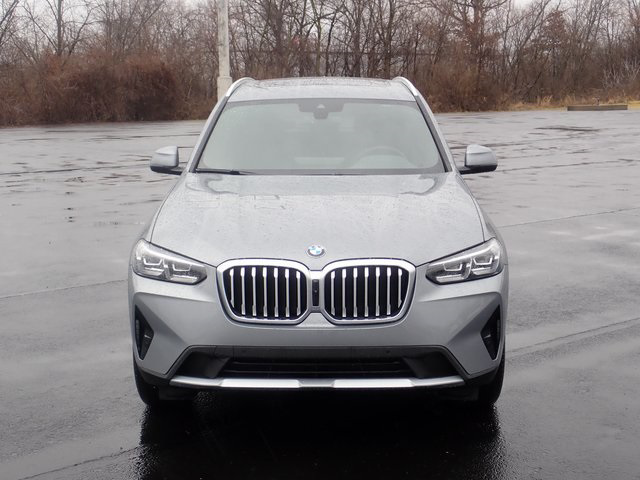 New 2023 Gray Metallic BMW xDrive30i image 26