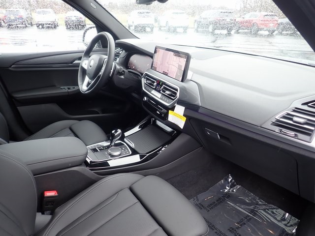 New 2023 Gray Metallic BMW xDrive30i image 59